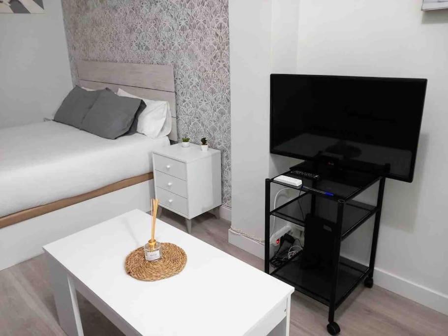 Apartamento En El Corazon De Мадрид Экстерьер фото